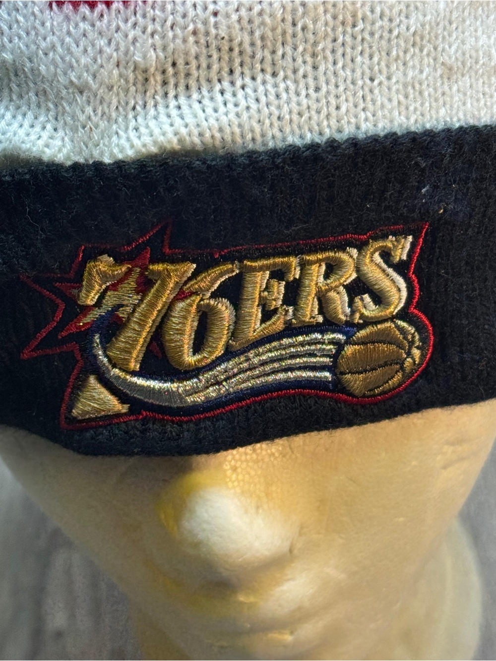 New Philadelphia 76ers Retro Logo ‘47 Brand Beanie w/pom Knit Red Black Hat - Picture 4 of 10